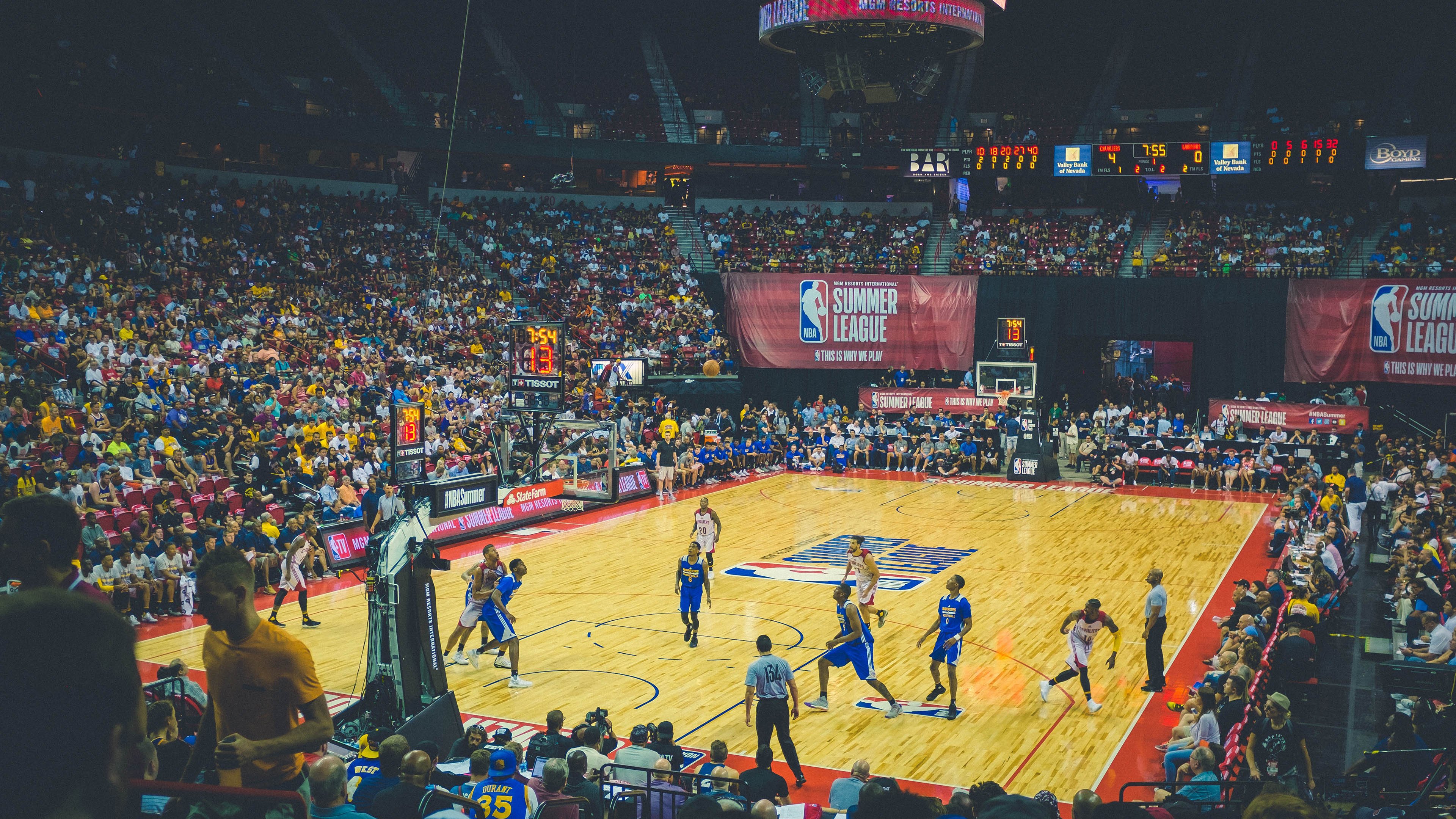 开云体育世界杯-凯尔特人打穿浙江队，东契奇打出统治级数据，当欧洲篮球的两种未来在此刻交汇